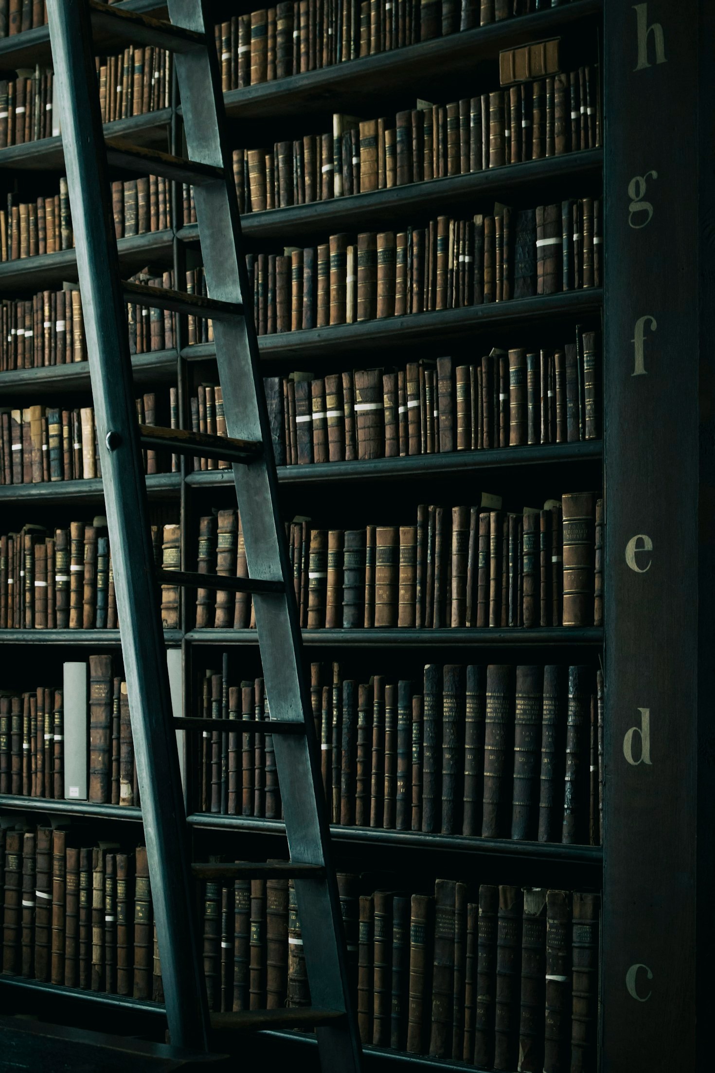 The Global Impact of Experimental Writing